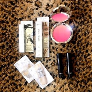 IT Cosmetics Blush and travel size best sellers